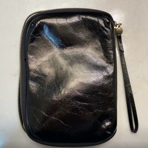 HOBO Vintage Leather Tech Organizer EUC